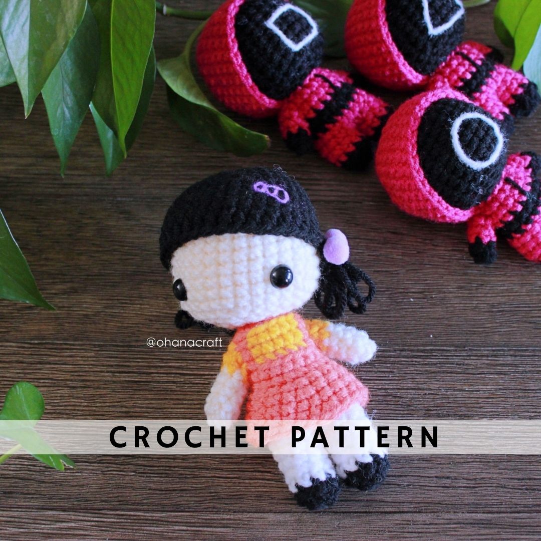 Squid Game Robot Girl (turnable head) crochet pattern